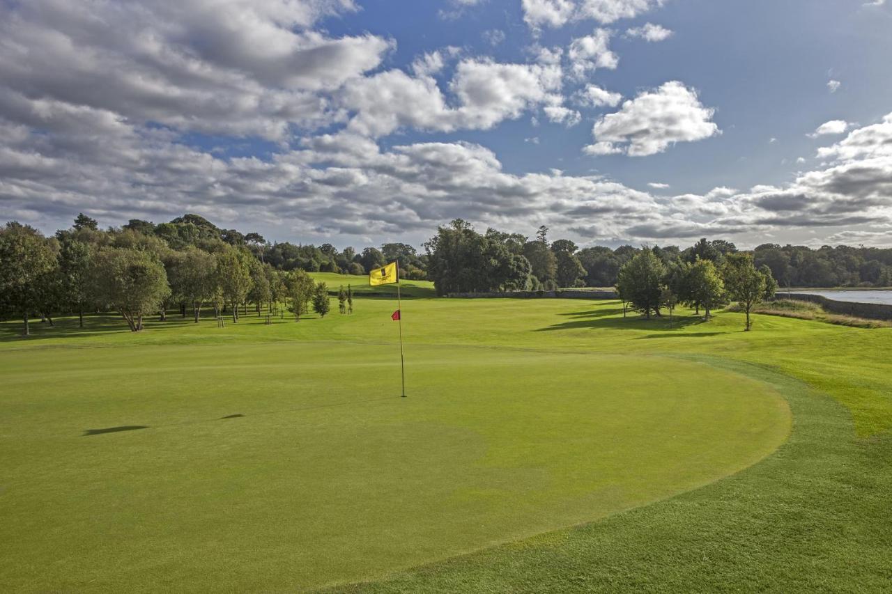 Fota Island Hotel And Spa Exterior foto The 18th green